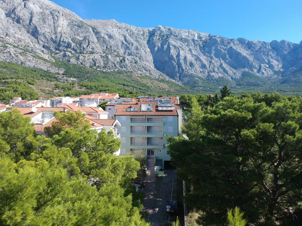 Ruza&Nikolina "1" Apartmani - Baška Voda المظهر الخارجي الصورة
