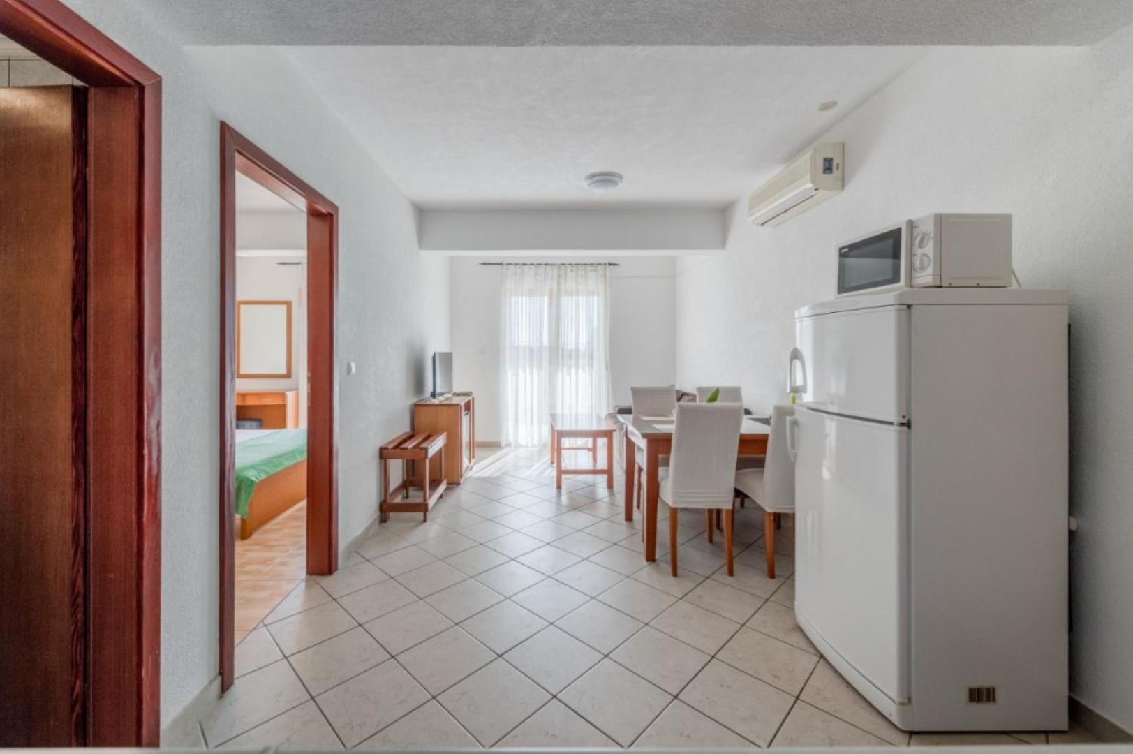Ruza&Nikolina "1" Apartmani - Baška Voda المظهر الخارجي الصورة