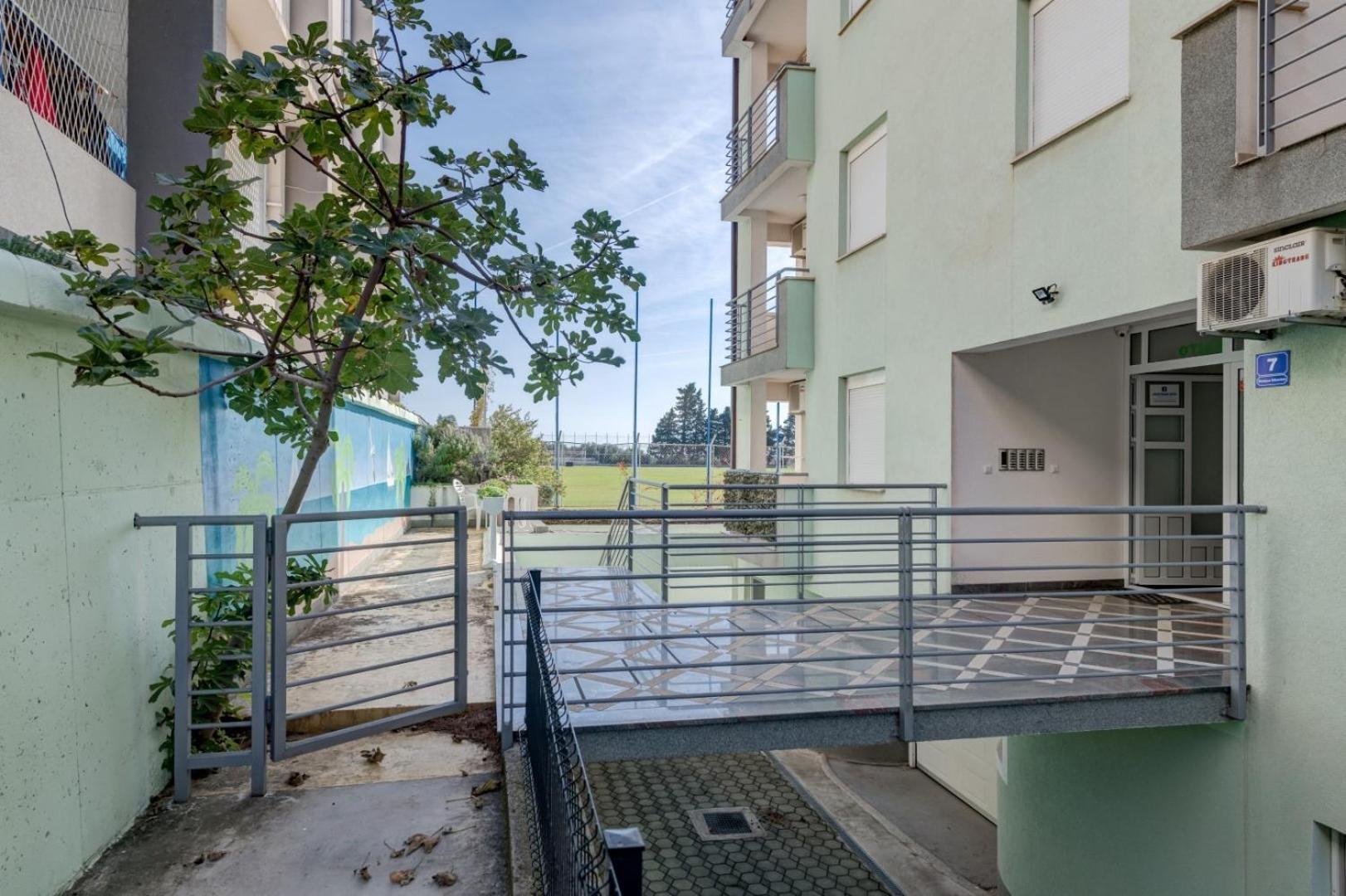 Ruza&Nikolina "1" Apartmani - Baška Voda المظهر الخارجي الصورة